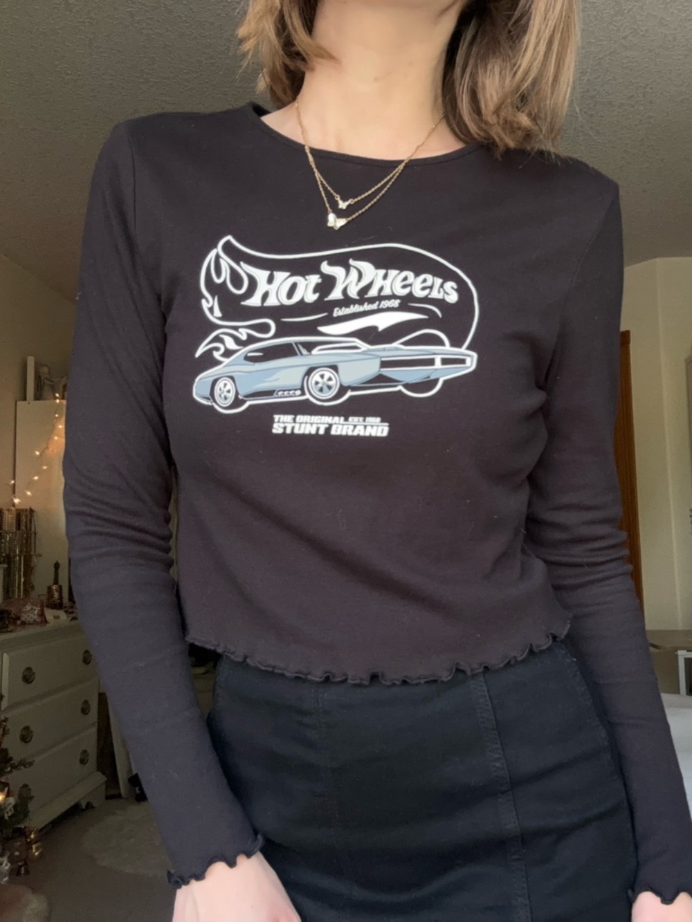 h&m black and pale blue hot wheels car graphic long sleeve baby tee